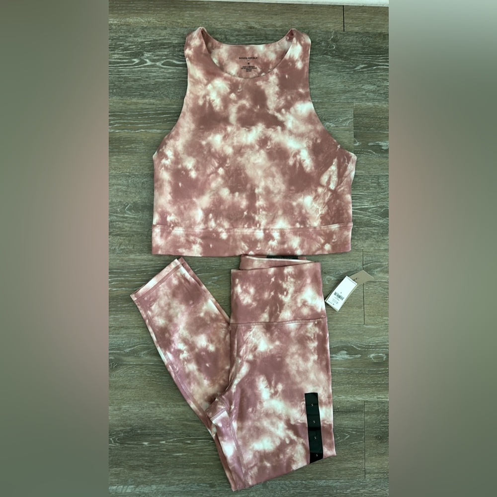 Banana Republic Workout Set